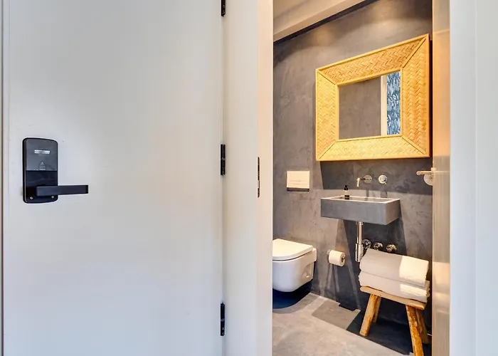 Loios 74 By Da'home Porto