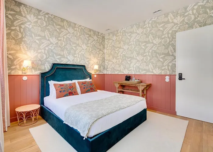 Loios 74 By Da'home * Porto