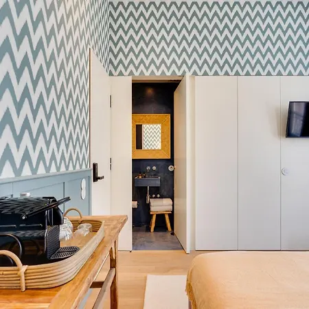 Loios 74 Suites By Da'Home *