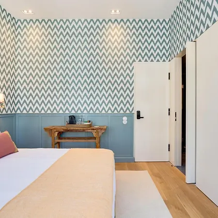 Loios 74 Suites By Da'Home *