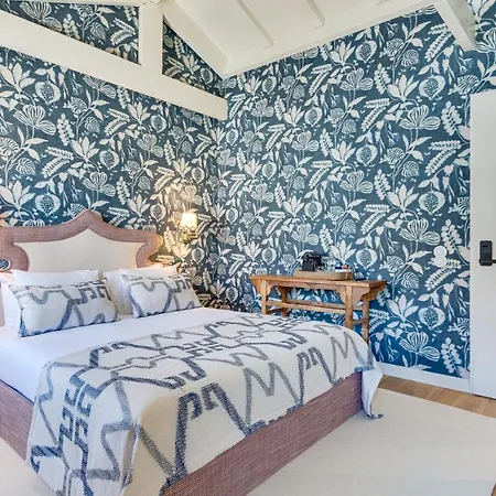 Loios 74 Suites By Da'Home